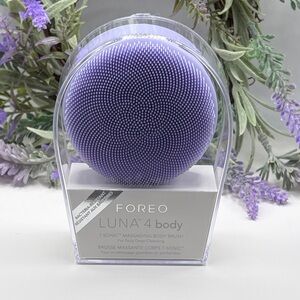 FOREO LUNA 4 Body T-Sonic Massager Body Brush - Lavender